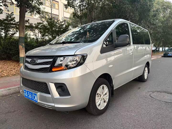 JAC Refine M3 2019 2019款 1.8L 5座速运版