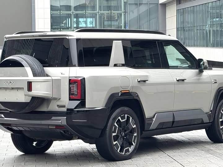 BYD FangChengBao Leopard 8 2025 2025款 智勇旗舰版 7座