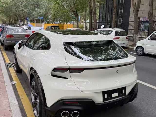 Ferrari Purosangue 2023 2023款 6.5L V12