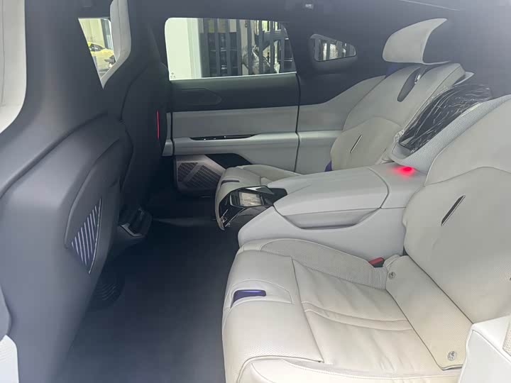 HiPhi Z 2023 2023款 四座版