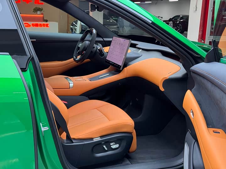 Xiaomi YU7 2025 2025款 超长续航高性能四驱Max版