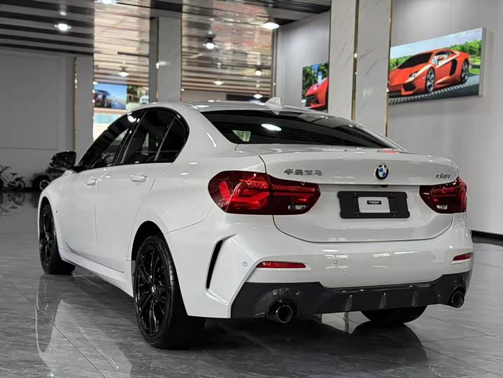 BMW 1 Series 2023 2023款 125i M运动曜夜版