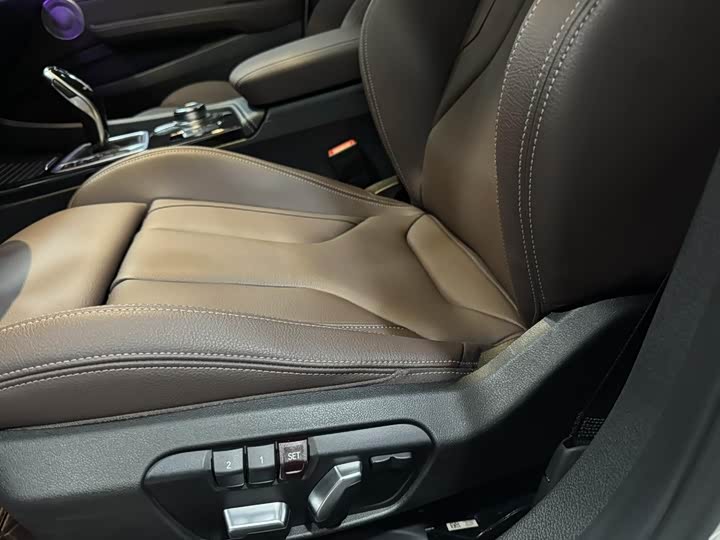 BMW 1 Series 2023 2023款 125i M运动曜夜版