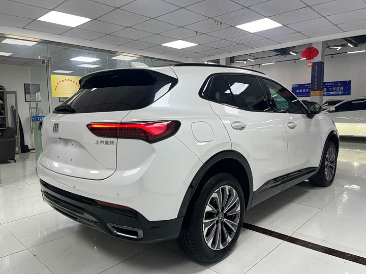 Buick Envision Plus 2024 2024款 昂科威S 25T 炫黑风尚版