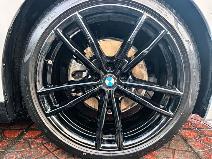 BMW 2 Series 2025 2025款 225i M运动曜夜套装