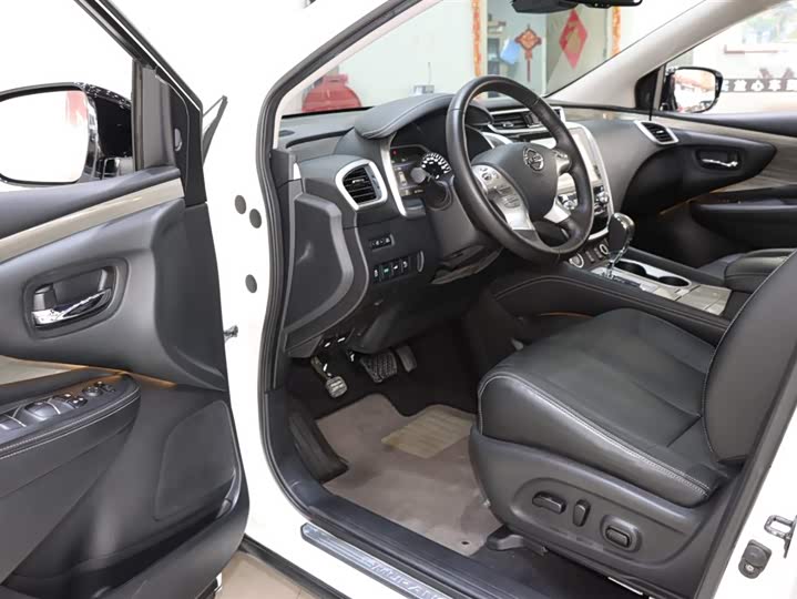 Nissan Murano 2021 2021款 2.5 S/C HEV XE 四驱混动智联尊尚版