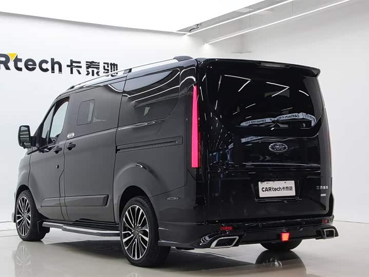 Ford Tourneo 2020 2020款 改款 2.0T 自动精英版