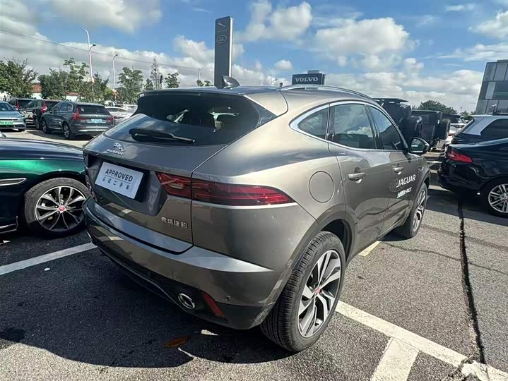 Jaguar E-Pace 2024 2024款 进取运动版 R-DYNAMIC S