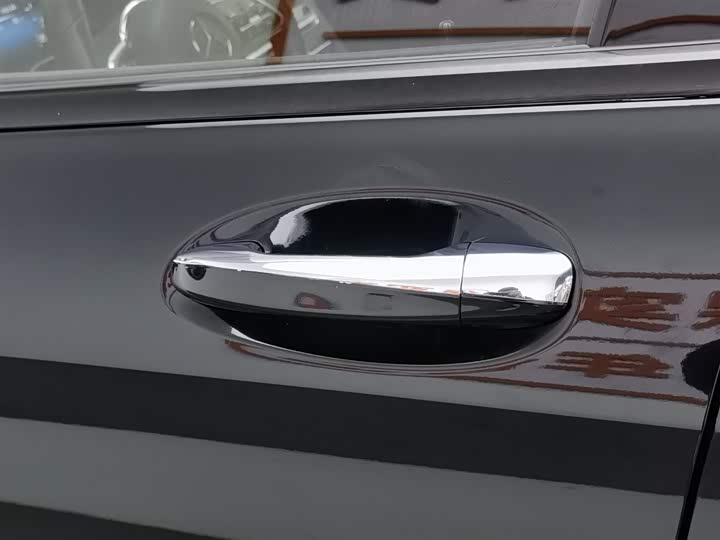 Mercedes-Benz GLC-Class Coupe 2023 2023款 GLC 300 4MATIC 轿跑SUV