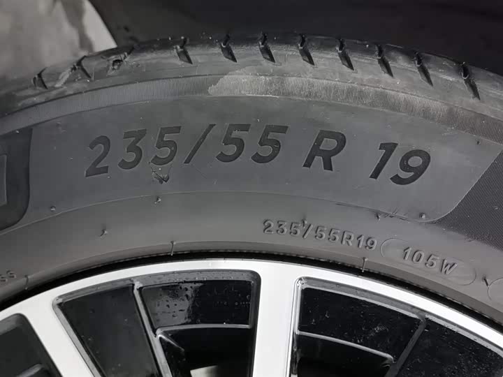 Mercedes-Benz GLC-Class Coupe 2023 2023款 GLC 300 4MATIC 轿跑SUV