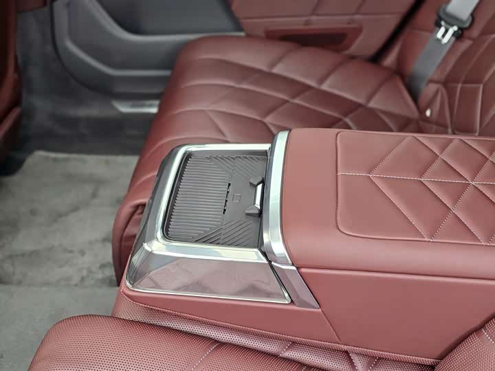 BMW i7 2023 2023款 xDrive60L M运动套装