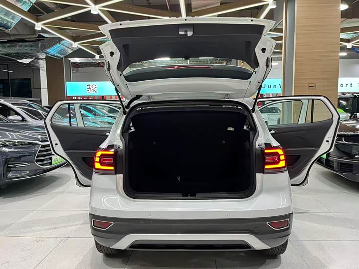 Volkswagen Tacqua 2023 2023款 200TSI DSG 悦智联版