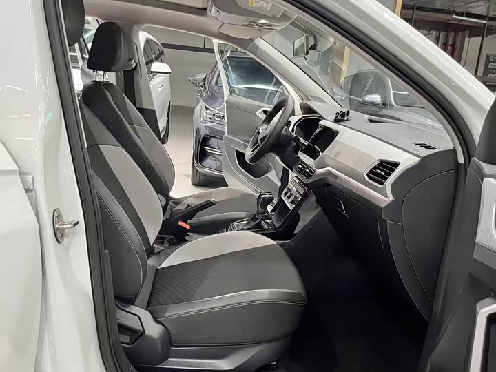 Volkswagen Tacqua 2023 2023款 200TSI DSG 悦智联版