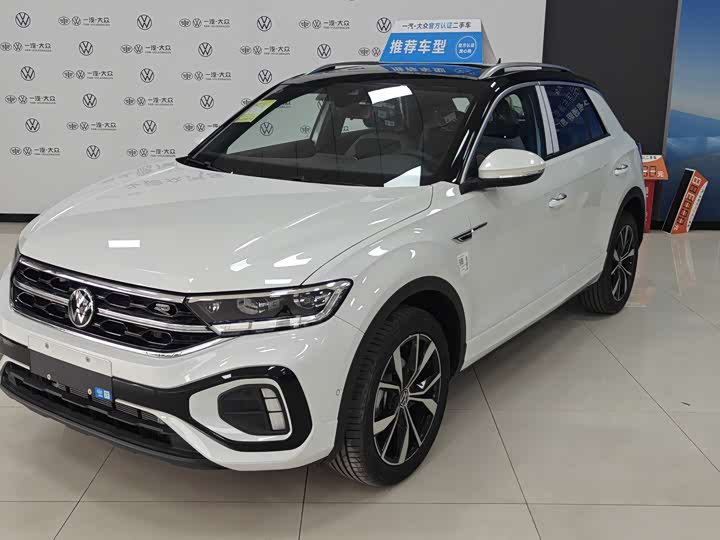 Volkswagen T-Roc 2025 2025款 300TSI DSG两驱星光版