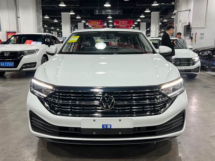 Volkswagen Sagitar L 2025 2025款 300TSI DSG飞越版