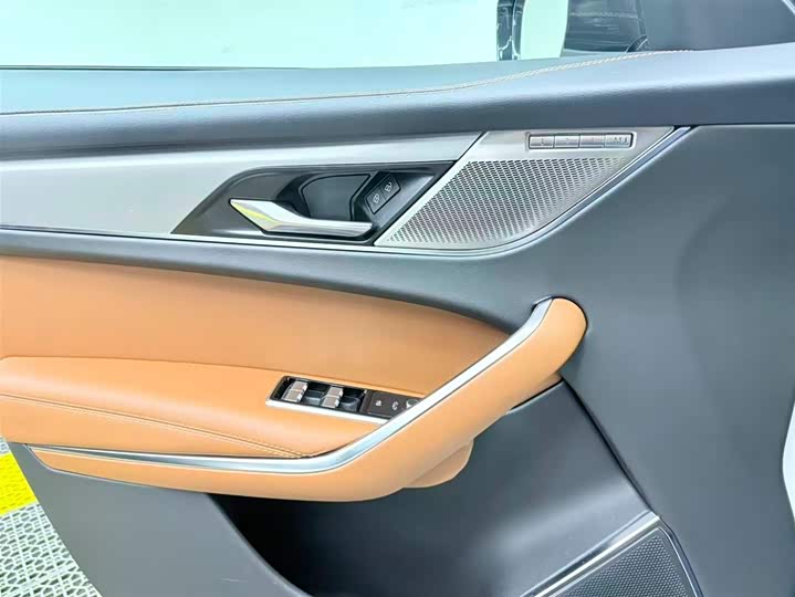 Jaguar F-Pace 2024 2024款 P250 R-Dynamic SE