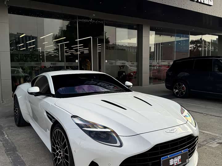 Aston Martin DB12 2023 2023款 4.0T V8 Coupe
