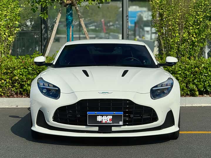 Aston Martin DB12 2023 2023款 4.0T V8 Coupe