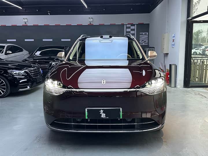 Aito M9 2025 2025款 增程 Ultra版 52kWh 6座版