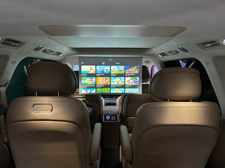 Aito M9 2025 2025款 增程 Ultra版 52kWh 6座版