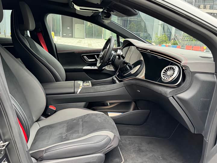 Mercedes-Benz EQE AMG 2023 2023款 AMG EQE 53 4MATIC+