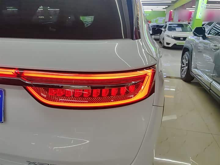 Jetour X90 Plus 2024 2024款 1.6TD DCT别墅PRO 7座