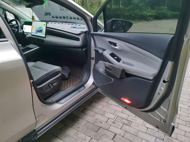 GAC Aion LX 2022 2022款 Plus 80 智尊版