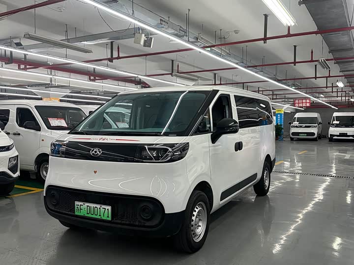 Maxus Dana V1 2025 2025款 V1 短轴低顶 多功能版（42kWh）