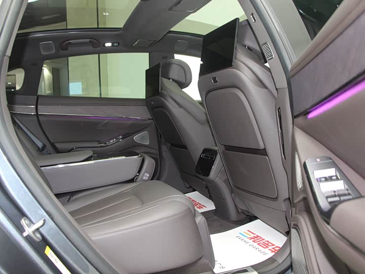 Denza Z9 2024 2024款 1100km 四驱Ultra版