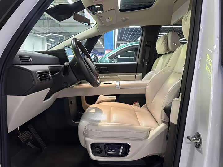 LiXiang Mega 2024 2024款 Ultra