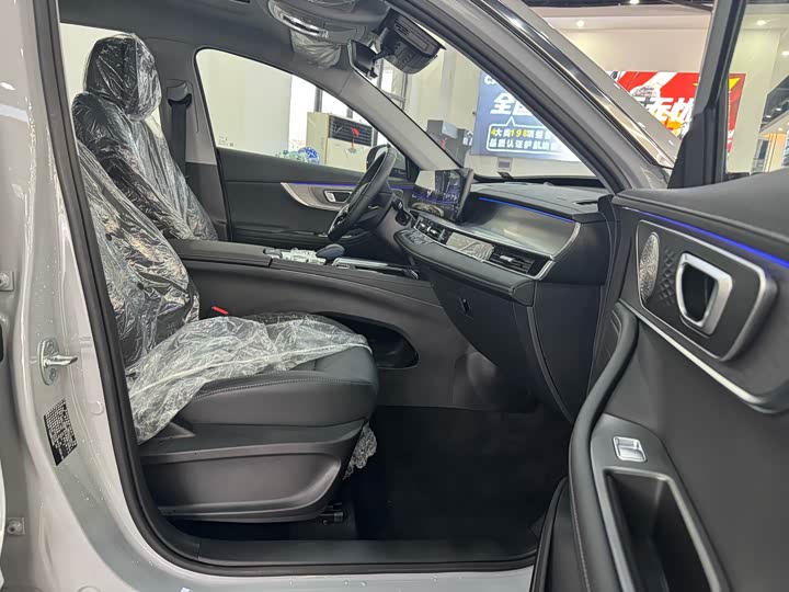 Chery Tiggo 8 Pro Hybrid 2025 2025款 冠军版 1.5T 100km 尊贵型