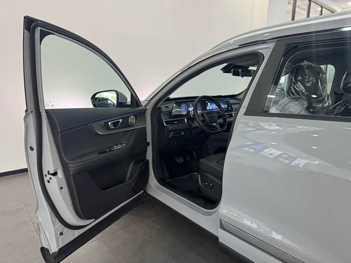 Chery Tiggo 8 Pro Hybrid 2025 2025款 冠军版 1.5T 100km 尊贵型