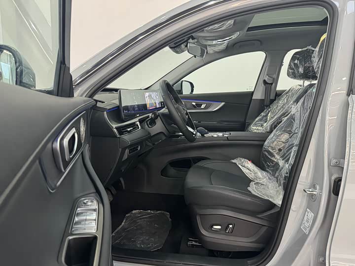 Chery Tiggo 8 Pro Hybrid 2025 2025款 冠军版 1.5T 100km 尊贵型