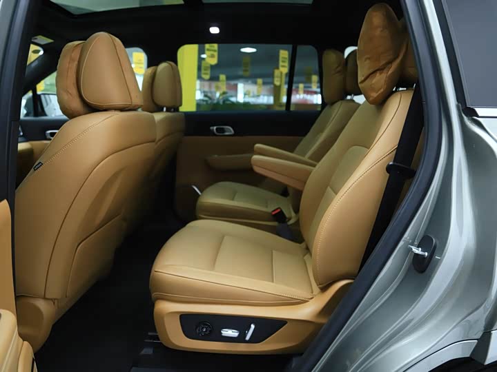 LiXiang One 2021 2021款 增程6座版