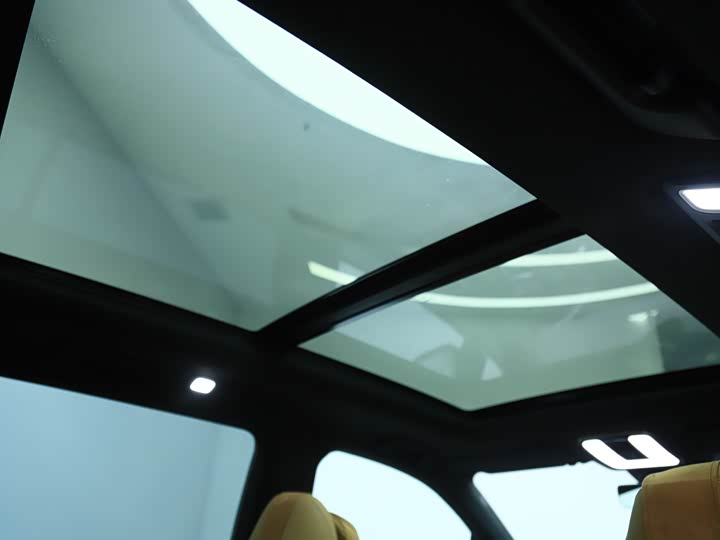 LiXiang One 2021 2021款 增程6座版