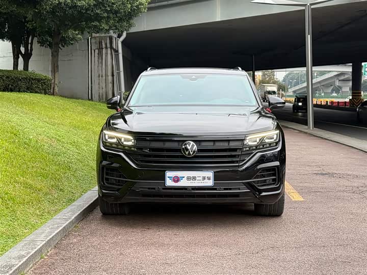 Volkswagen Touareg 2022 2022款 3.0TSI 锐享版 曜黑运动套装