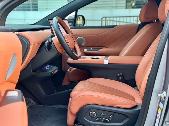 Changan Qiyuan (Nevo) E07 2025 2025款 纯电 四驱 90kWh Ultra高性能版