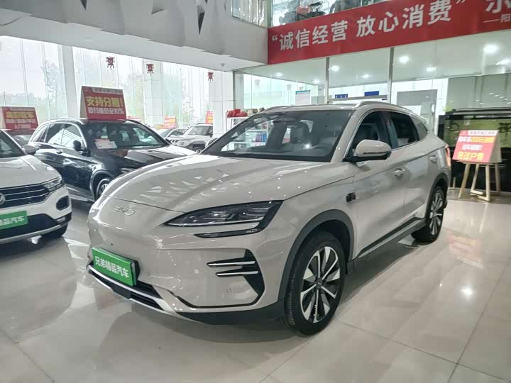 2025 BYD Song Plus Hybrid/EV