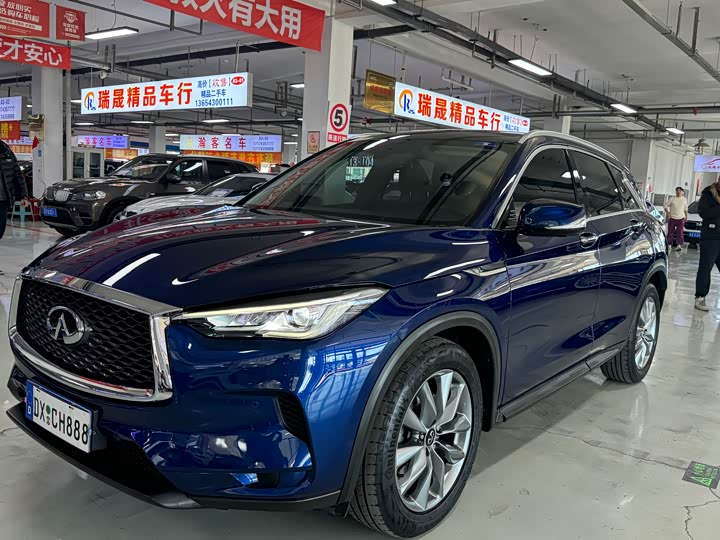 Infiniti QX50 2020 2020款 改款 2.0T 四驱菁英版
