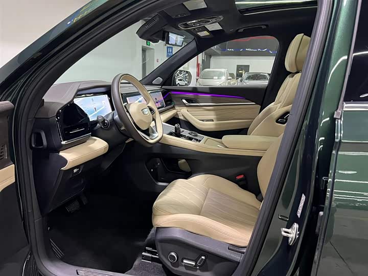 Geely Monjaro 2025 2025款 东方曜 2.0TD 自动四驱望月版