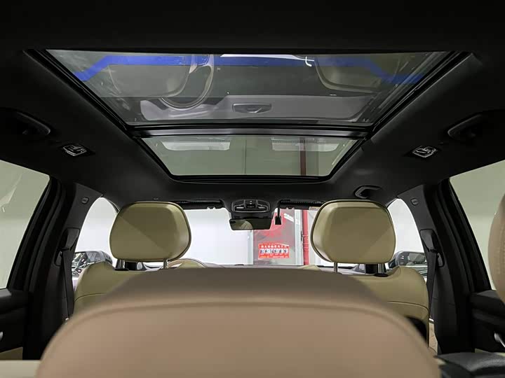 Geely Monjaro 2025 2025款 东方曜 2.0TD 自动四驱望月版