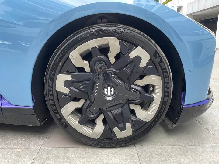 HiPhi Z 2023 2023款 四座版