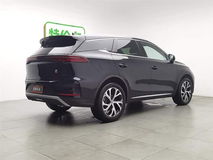 2025 BYD Tang Hybrid/EV