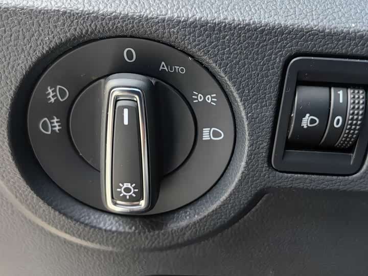 Volkswagen Tacqua 2023 2023款 200TSI DSG 悦智联版