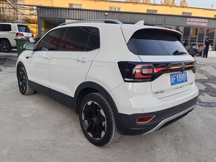 Volkswagen Tacqua 2023 2023款 200TSI DSG 悦智联版