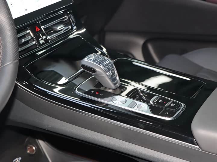 GAC Trumpchi M8 2024 2024款 大师系列 400T 至尊版