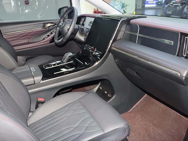 GAC Trumpchi M8 2024 2024款 大师系列 400T 至尊版