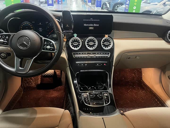 Mercedes-Benz GLC-Class Coupe 2023 2023款 GLC 260 4MATIC 轿跑SUV