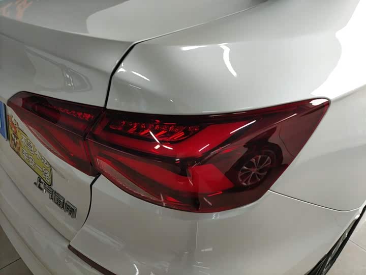 Chevrolet Monza 2024 2024款 1.5L 双离合悦享版