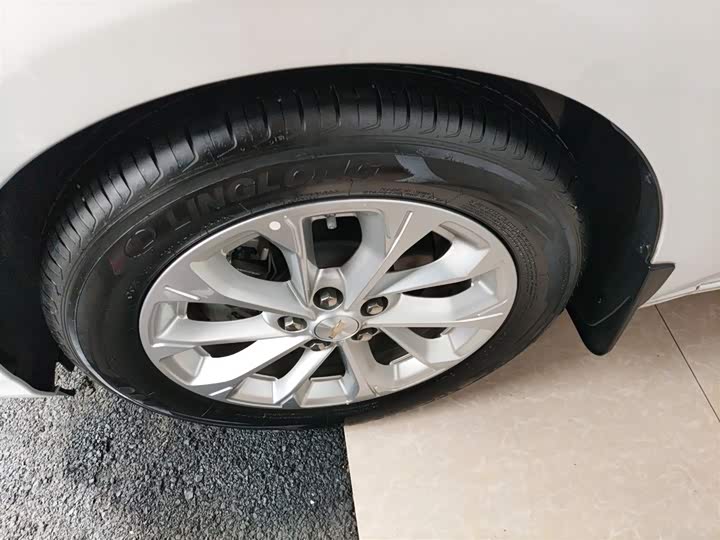 Chevrolet Monza 2024 2024款 1.5L 双离合悦享版